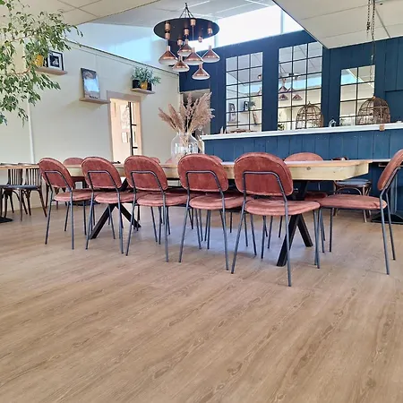 Rekerlanden 6 * Warmenhuizen